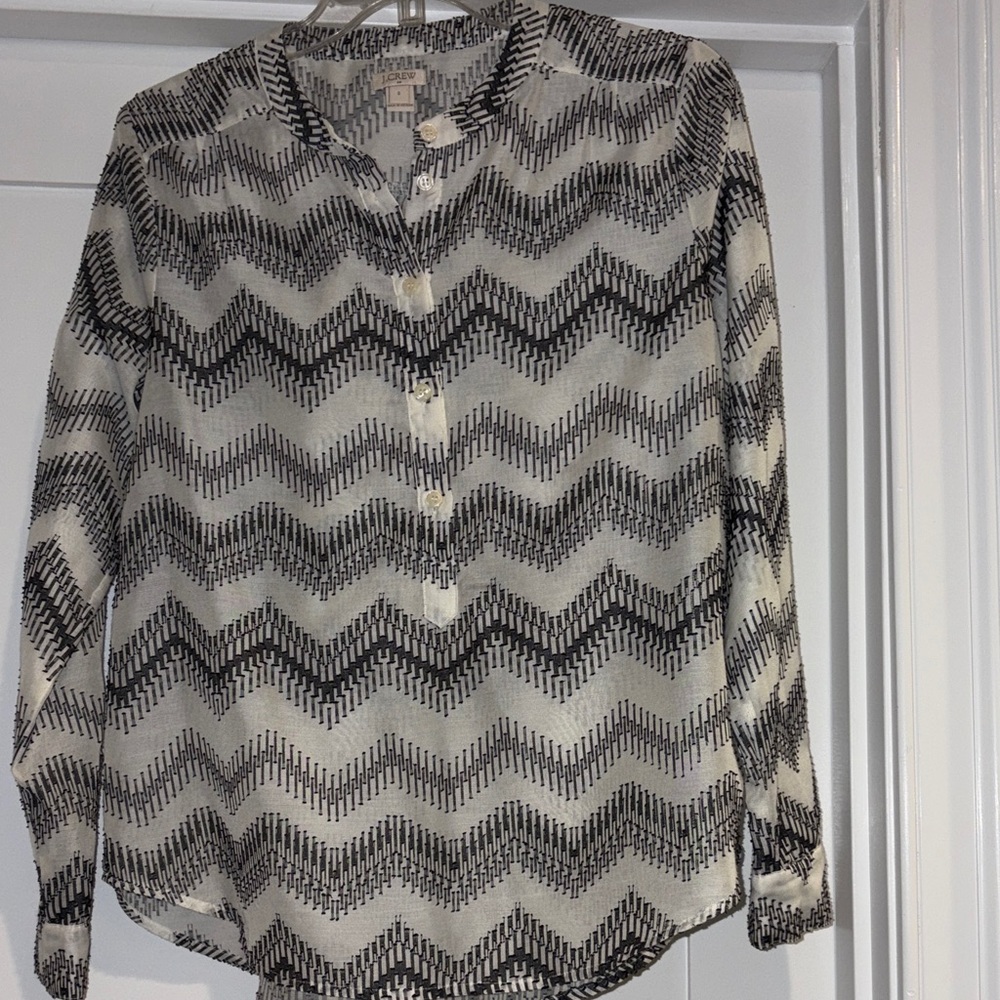 Chevron Patterned Black and White Women's Top